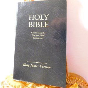 Holy Bible Containing New & Old Testaments King James Version Barbour Publishing